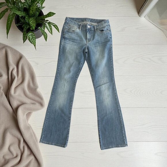 CALVIN KLEIN Light Wash Bootcut Jeans Size 4 / 27” - Picture 1 of 8